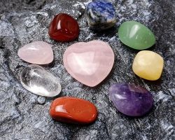 7 chakra Stone set 7 gemstones with heart shape Rose quartz