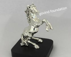 Silver horse jumping Silver horse3 inches