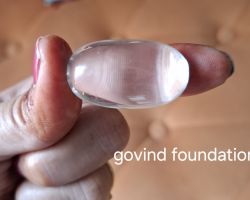 Crystal Lingam 5cm Natural Sphatik Lingam 80gm