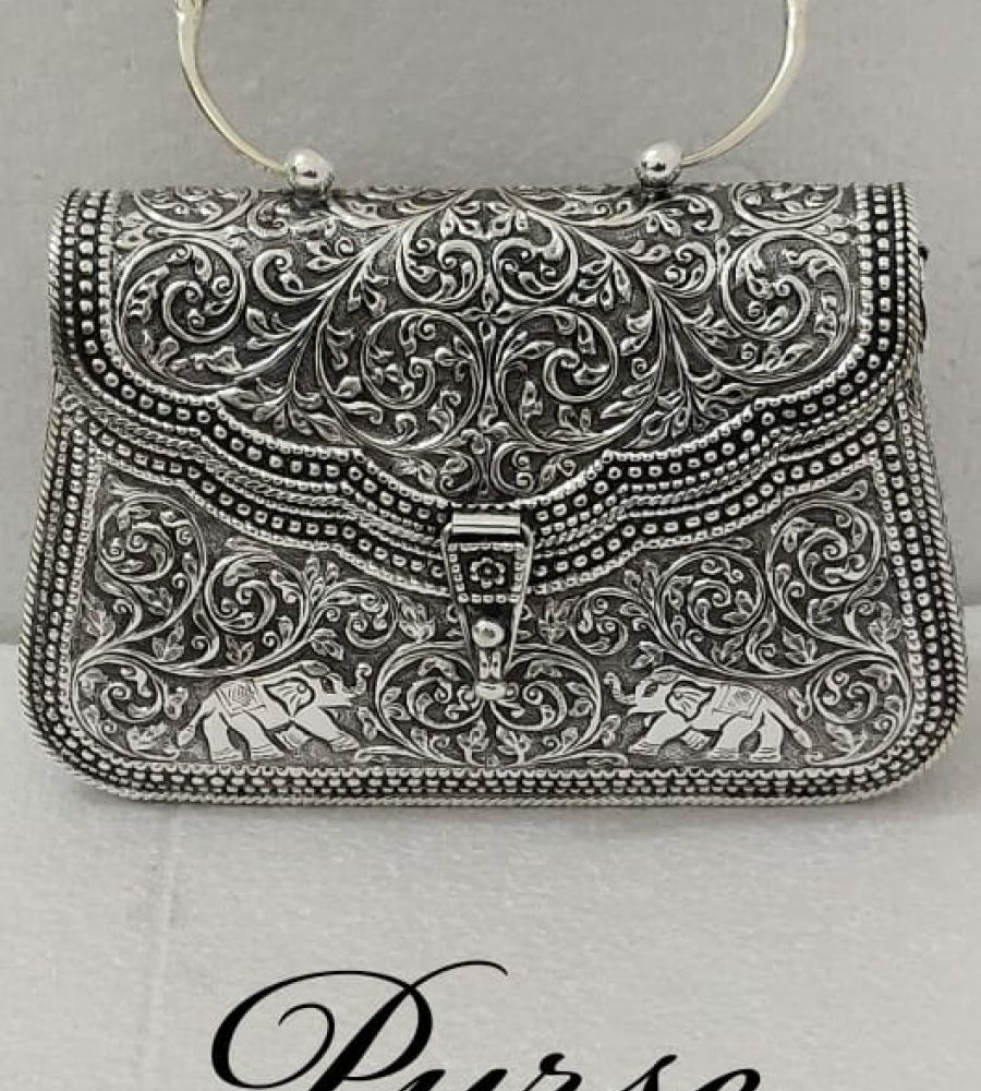 Silver purse// clutch//चाँदी का लेडीज़ पर्स//Jk jewellers The silver  store//silver coated purse// - YouTube
